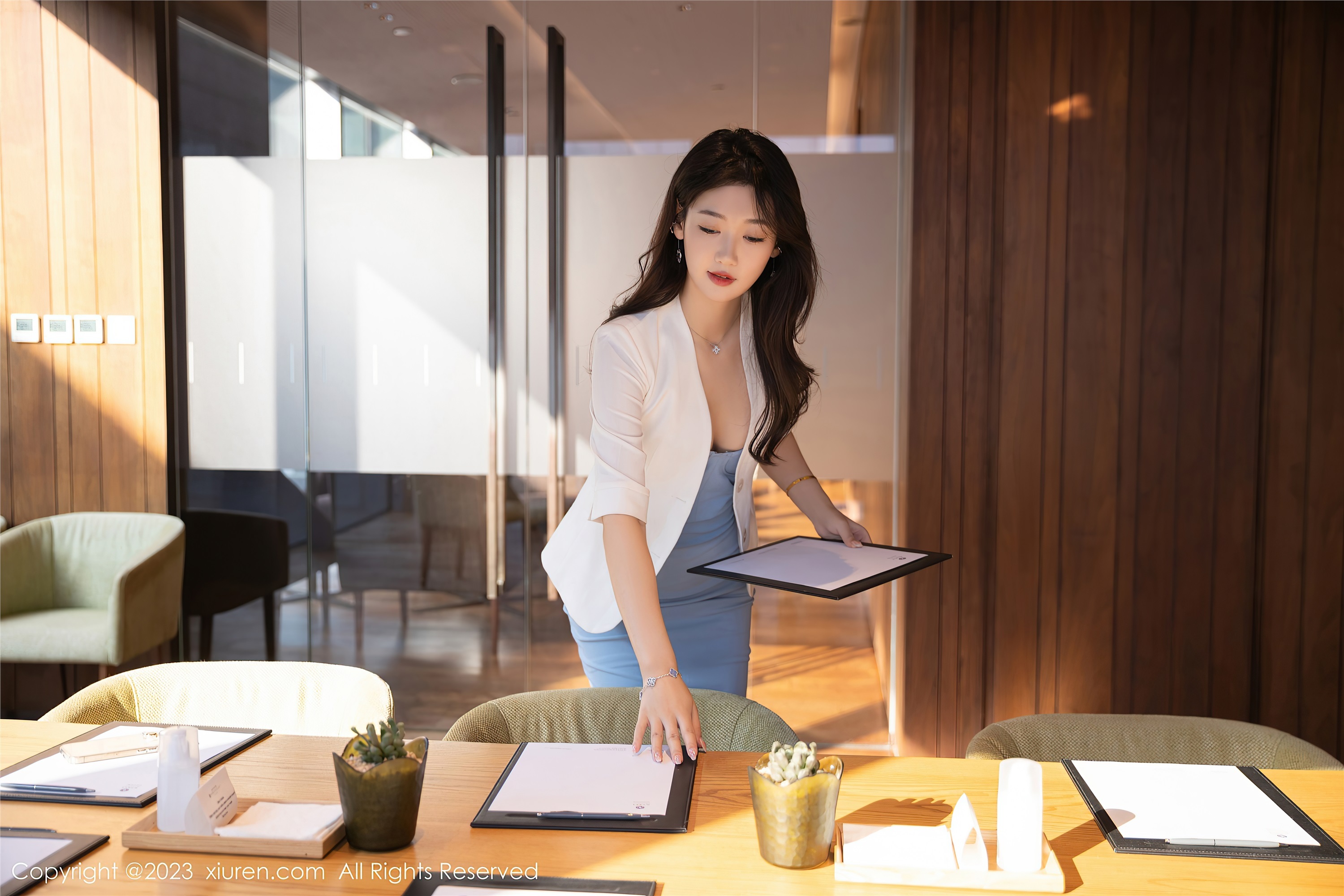 XiuRen秀人网  2023.03.06 NO.6368 唐安琪